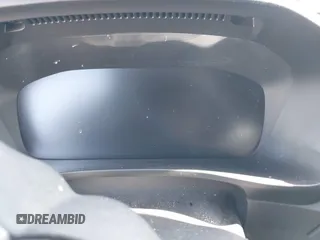 2021 Volvo XC40 R-Design z VIN YV4AC2HM8M2562007, wystawiony jako IAAI lot #42047885 z przebiegiem Nie podano mil oraz . Historia ofert i sprzedaży dostępna na DreamBid. Obrazek 7.
