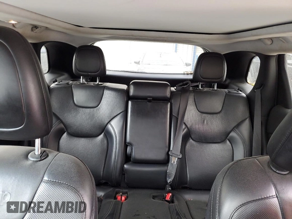 2021 Jeep Cherokee Limited z VIN 1C4PJLDX6MD120548, wystawiony jako Copart lot #49298135 z przebiegiem 102 455 mil mil oraz Czysty tytuł • Clean title. Historia ofert i sprzedaży dostępna na DreamBid. Obrazek 10.