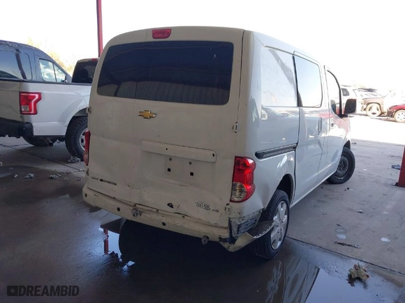 2015 Chevrolet City Express Cargo Van LS with VIN 3N63M0YN2FK700523, listed as a IAAI auction lot 40985351 with 78,209 mi miles. Bid and sale history available at carsss.com. Image 4.