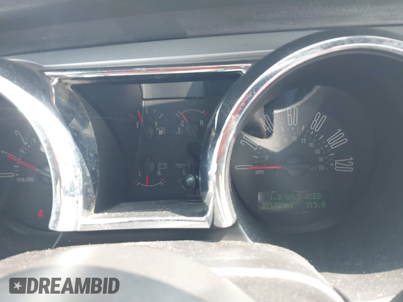 2005 Ford Mustang Deluxe with VIN 1ZVFT84N955183489, listed as a IAAI auction lot 42473437 with 221,709 mi miles and . Bid and sale history available at DreamBid. Image 7.