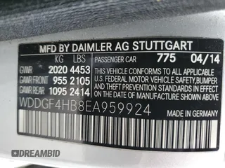 2014 Mercedes-Benz C 250 Sport with VIN WDDGF4HB8EA959924, listed as a Copart auction lot 62961665 with 181,528 mi miles and Clean title. Bid and sale history available at DreamBid. Image 12.