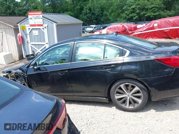 2016 Subaru Legacy Limited z VIN 4S3BNAN64G3049403, wystawiony jako IAAI lot #42568405 z przebiegiem 155 509 mil mil oraz . Historia ofert i sprzedaży dostępna na DreamBid. Obrazek 15.