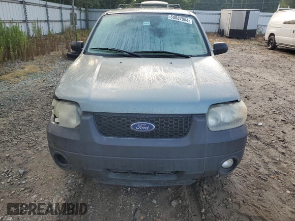 2007 Ford Escape XLT with VIN 1FMYU93187KA19289, listed as a Copart auction lot 60687964 with 169,675 mi miles and Salvage Title. Bid and sale history available at carsss.com. Image 5.