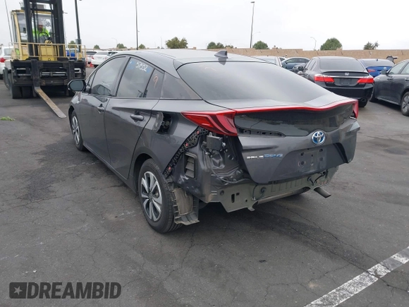 2017 Toyota Prius Plus with VIN JTDKARFP6H3058607, listed as a IAAI auction lot 42074537 with 181,991 mi miles and . Bid and sale history available at DreamBid. Image 3.