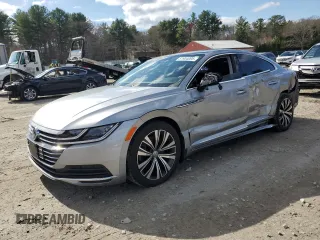 2020 Volkswagen Arteon z VIN WVWDR7AN2LE018758, wystawiony jako Copart lot #51904095 z przebiegiem 46 279 mil mil oraz Szkody całkowita. Historia ofert i sprzedaży dostępna na DreamBid. Obrazek 1.