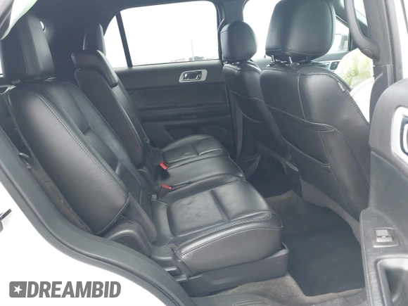2014 Ford Explorer XLT with VIN 1FM5K7D87EGC11103, listed as a IAAI auction lot 41754353 with 143,368 mi miles. Bid and sale history available at carsss.com. Image 8.