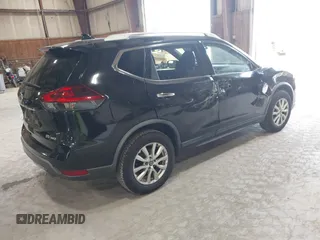 2018 Nissan Rogue SV z VIN KNMAT2MV7JP610600, wystawiony jako IAAI lot #42171714 z przebiegiem 70 299 mil mil oraz . Historia ofert i sprzedaży dostępna na DreamBid. Obrazek 4.