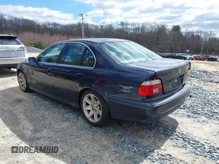 2003 BMW 5 Series 525iA with VIN WBADT43403G028405, listed as a IAAI auction lot 41850292 with 145,752 mi miles. Bid and sale history available at carsss.com. Image 3.