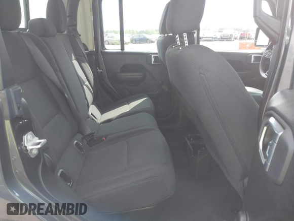 2023 Jeep Gladiator Sport S с VIN 1C6HJTAG5PL567995, выставлен на аукционе IAAI как лот 42009494 с пробегом 25 455 миль миль и . История ставок и продаж доступна на DreamBid. Изображение 8.