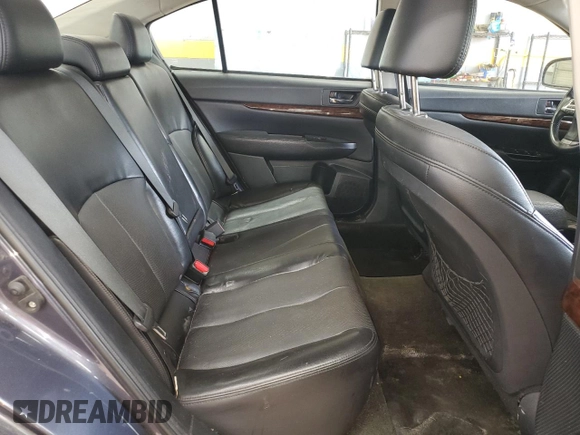 2014 Subaru Legacy Limited z VIN 4S3BMCL66E3028437, wystawiony jako Copart lot #54191205 z przebiegiem 243 811 mil mil oraz Szkoda całkowita • Salvage title. Historia ofert i sprzedaży dostępna na DreamBid. Obrazek 10.