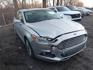 2013 Ford Fusion SE with VIN 3FA6P0H96DR268474, listed as a IAAI auction lot 41757472 with 159,529 mi miles. Bid and sale history available at carsss.com. Image 1.