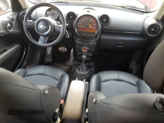 2015 MINI Countryman S z VIN WMWZC5C56FWP47625, wystawiony jako Copart lot #59610185 z przebiegiem 136 096 mil mil oraz Czysty tytuł • Clean title. Historia ofert i sprzedaży dostępna na DreamBid. Obrazek 8.