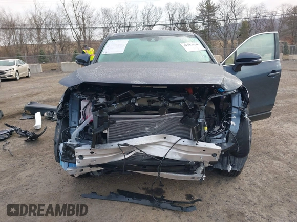 2024 Toyota Venza LE with VIN JTEAAAAHXRJ186841, listed as a IAAI auction lot 41782108 with 274 mi miles and . Bid and sale history available at DreamBid. Image 6.