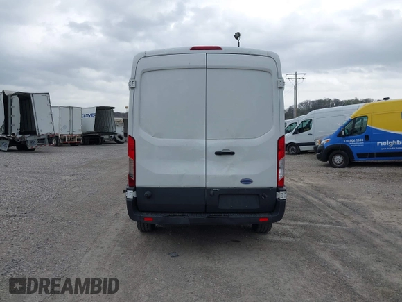 2017 Ford Transit с VIN 1FTYR2CM9HKA86461, выставлен на аукционе IAAI как лот 41883810 с пробегом 132 044 миль миль и . История ставок и продаж доступна на DreamBid. Изображение 16.