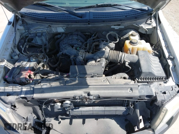 2013 Ford F-150 XL with VIN 1FTMF1CM9DKF99365, listed as a IAAI auction lot 41998026 with 269,585 mi miles and . Bid and sale history available at DreamBid. Image 10.