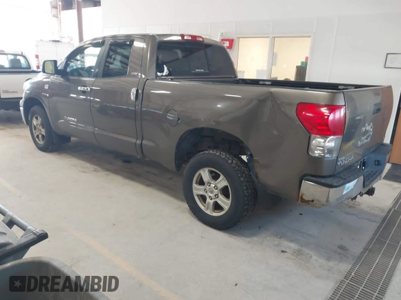 2007 Toyota Tundra SR5 with VIN 5TFBT54137X006800, listed as a IAAI auction lot 42061641 with 186,139 mi miles and . Bid and sale history available at DreamBid. Image 3.