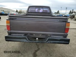 1988 Toyota Pickup z VIN JT4RN50R1J5149025, wystawiony jako Copart lot #41651215 z przebiegiem 263 997 mil mil oraz Szkoda całkowita • Salvage title. Historia ofert i sprzedaży dostępna na DreamBid. Obrazek 6.