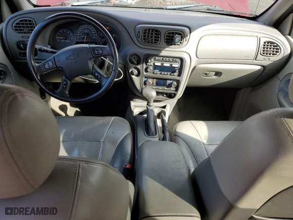 2004 Chevrolet TrailBlazer LT with VIN 1GNDT13S042383001, listed as a Copart auction lot 45517995 with 124,418 mi miles and Salvage Title. Bid and sale history available at carsss.com. Image 8.
