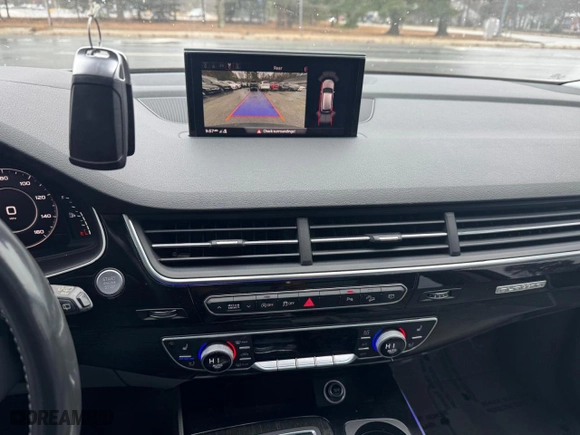 2018 Audi Q7 Prestige with VIN WA1VAAF77JD006010, listed as a Copart auction lot 52298025 with 148,943 mi miles and Clean Title. Bid and sale history available at carsss.com. Image 10.