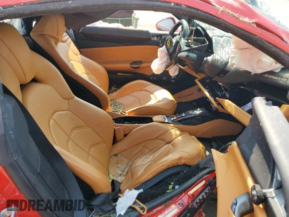 2018 Ferrari 488 z VIN ZFF79ALA0J0235841, wystawiony jako Copart lot #70033674 z przebiegiem Nie podano mil oraz Tytuł czysty. Historia ofert i sprzedaży dostępna na DreamBid. Obrazek 10.