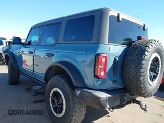 2022 Ford Bronco with VIN 1FMEE5DP7NLB52788, listed as a IAAI auction lot 41650549 with 33,158 mi miles. Bid and sale history available at carsss.com. Image 3.