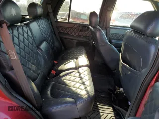 2000 GMC Envoy with VIN 1GKDT13W6Y2354558, listed as a Copart auction lot 42654665 with 201,547 mi miles and Salvage Title. Bid and sale history available at carsss.com. Image 11.