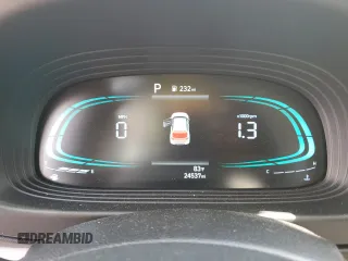 2023 Hyundai Venue SEL с VIN KMHRC8A39PU250048, выставлен на аукционе Copart как лот 53233675 с пробегом 24 537 миль миль и Списание • Salvage title. История ставок и продаж доступна на DreamBid. Изображение 9.
