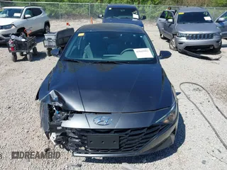 2023 Hyundai Elantra SEL with VIN 5NPLM4AG0PH104487, listed as a IAAI auction lot 42045952 with 39,575 mi miles and . Bid and sale history available at DreamBid. Image 12.