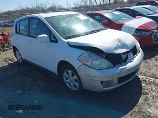 2008 Nissan Versa 1.8 S with VIN 3N1BC13E08L358648, listed as a IAAI auction lot 41773227 with 149,887 mi miles. Bid and sale history available at carsss.com. Image 1.