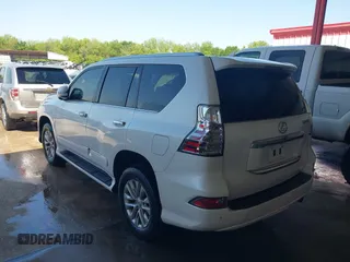 2015 Lexus GX 460 with VIN JTJBM7FX7F5116959, listed as a IAAI auction lot 41868186 with 249,402 mi miles and . Bid and sale history available at carsss.com. Image 3.