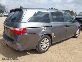 2013 Honda Odyssey LX with VIN 5FNRL5H23DB050884, listed as a IAAI auction lot 41776446 with 176,620 mi miles. Bid and sale history available at carsss.com. Image 4.