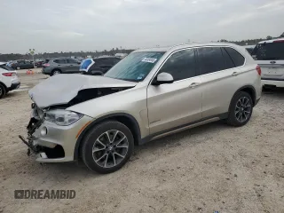 2014 BMW X5 xDrive35d with VIN 5UXKS4C54E0J96015, listed as a Copart auction lot 48304045 with 101,945 mi miles and Salvage Title. Bid and sale history available at carsss.com. Image 1.