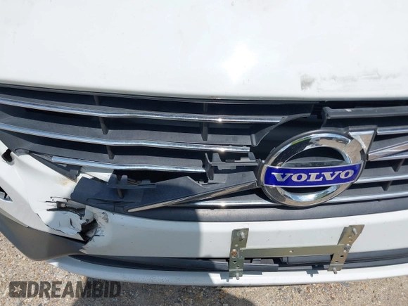 2014 Volvo S60 T5 z VIN YV1612FSXE2277644, wystawiony jako IAAI lot #42405453 z przebiegiem Nie podano mil oraz . Historia ofert i sprzedaży dostępna na DreamBid. Obrazek 6.