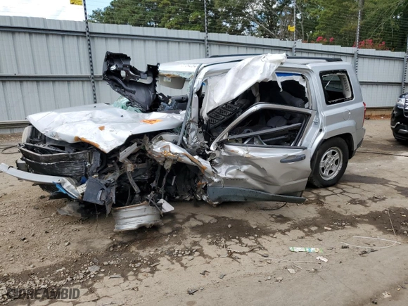 2011 Jeep Patriot Latitude with VIN 1J4NT1GA0BD146406, listed as a Copart auction lot 72764294 with 0 mi miles and Non Repairable. Bid and sale history available at carsss.com. Image 1.