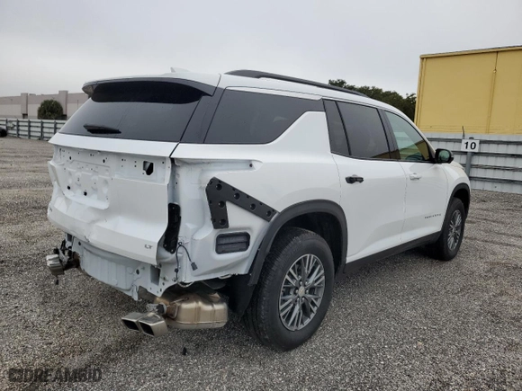 2024 Chevrolet Traverse FWD LT with VIN 1GNERGKSXRJ164860, listed as a Copart auction lot 42059695 with 13,594 mi miles and Clean Title. Bid and sale history available at carsss.com. Image 3.