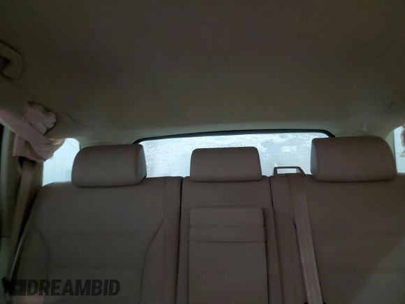 2016 Volkswagen Touareg Sport with VIN WVGEF9BP3GD010197, listed as a Copart auction lot 85826584 with 106,375 mi miles and Salvage Title. Bid and sale history available at DreamBid. Image 10.