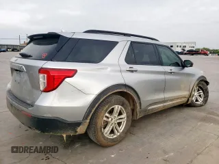 2020 Ford Explorer XLT with VIN 1FMSK7DH2LGD15384, listed as a Copart auction lot 51421995 with 114,339 mi miles and Salvage Title. Bid and sale history available at DreamBid. Image 3.