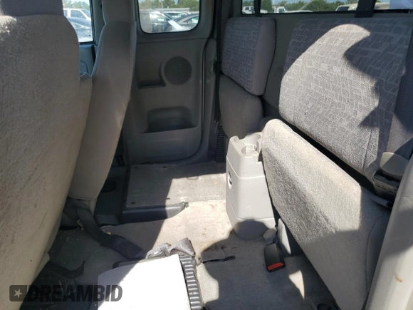 2004 GMC Canyon with VIN 1GTCS198448215507, listed as a Copart auction lot 64125275 with 136,889 mi miles and Clean title. Bid and sale history available at DreamBid. Image 10.