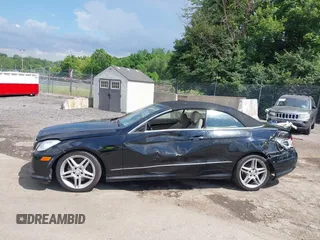 2011 Mercedes-Benz E 550 with VIN WDDKK7CF2BF065434, listed as a IAAI auction lot 42560763 with 85,579 mi miles and . Bid and sale history available at DreamBid. Image 14.