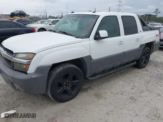 2005 Chevrolet Avalanche Z71 with VIN 3GNEK12Z65G219301, listed as a IAAI auction lot 41847844 with 187,150 mi miles. Bid and sale history available at carsss.com. Image 2.