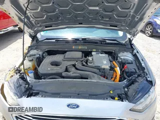 2020 Ford Fusion SE with VIN 3FA6P0LU4LR212740, listed as a IAAI auction lot 42374044 with 146,927 mi miles and . Bid and sale history available at DreamBid. Image 10.
