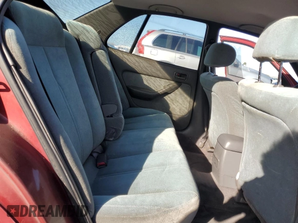 1993 Toyota Camry LE with VIN JT2SK12E8P0143959, listed as a Copart auction lot 44196835 with 151,946 mi miles and Salvage Title. Bid and sale history available at carsss.com. Image 10.