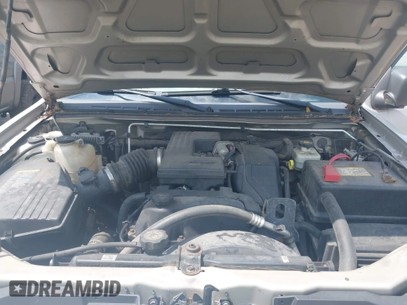 2005 Chevrolet Colorado LS ZQ8 with VIN 1GCCS196658105512, listed as a IAAI auction lot 42567652 with 221,852 mi miles and . Bid and sale history available at DreamBid. Image 10.