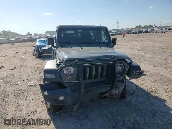 2018 Jeep Wrangler Unlimited Sport S with VIN 1C4HJXDG8JW227693, listed as a Copart auction lot 56694565 with 134,638 mi miles and Salvage title. Bid and sale history available at DreamBid. Image 14.