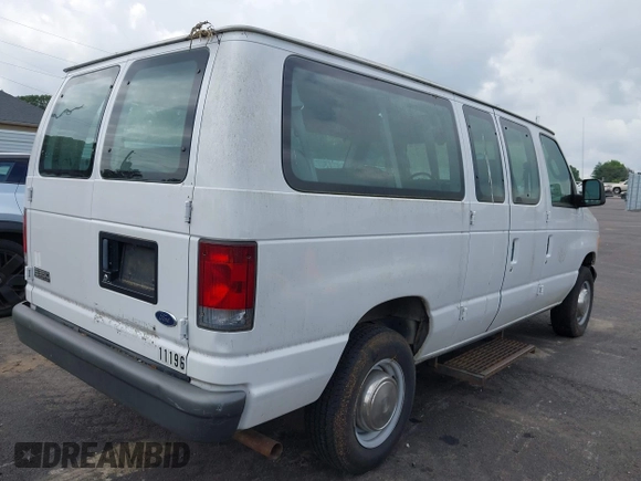 2003 Ford Econoline Passenger XL с VIN 1FBNE31L13HB41347, выставлен на аукционе IAAI как лот 42448319 с пробегом 58 602 миль миль и . История ставок и продаж доступна на DreamBid. Изображение 4.