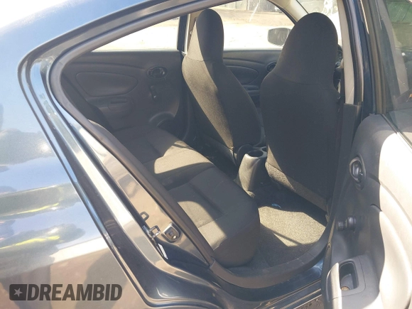 2016 Nissan Versa S z VIN 3N1CN7AP9GL903685, wystawiony jako IAAI lot #41607274 z przebiegiem 78 667 mil mil oraz . Historia ofert i sprzedaży dostępna na DreamBid. Obrazek 8.