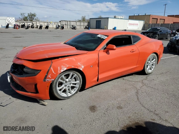 2021 Chevrolet Camaro 1LS with VIN 1G1FB1RXXM0130988, listed as a Copart auction lot 77682404 with 46,747 mi miles and Salvage Title. Bid and sale history available at carsss.com. Image 1.