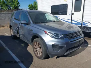 2019 Land Rover Discovery Sport SE z VIN SALCP2FX0KH811139, wystawiony jako IAAI lot #42555700 z przebiegiem 131 221 mil mil oraz . Historia ofert i sprzedaży dostępna na DreamBid. Obrazek 1.