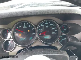 2013 Chevrolet Silverado 1500 LT with VIN 1GCNKSE01DZ168655, listed as a IAAI auction lot 41488652 with 102,224 mi miles. Bid and sale history available at carsss.com. Image 7.