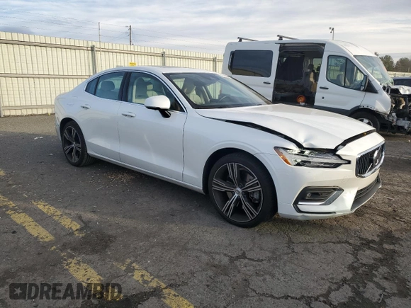 2021 Volvo S60 Inscription with VIN 7JRA22TL8MG096829, listed as a Copart auction lot 81316364 with 40,169 mi miles and Salvage Title. Bid and sale history available at carsss.com. Image 4.